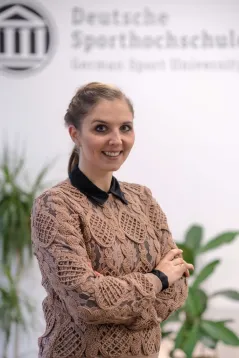 Profile picture for user Laura Will